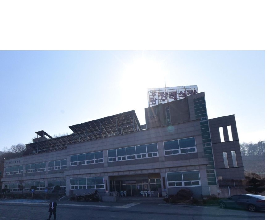 충주영광장례식장의 외부 모습.