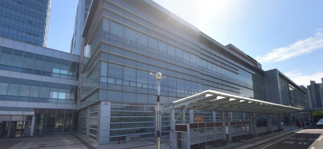 칠곡경북대학교병원장례식장 전경 사진.