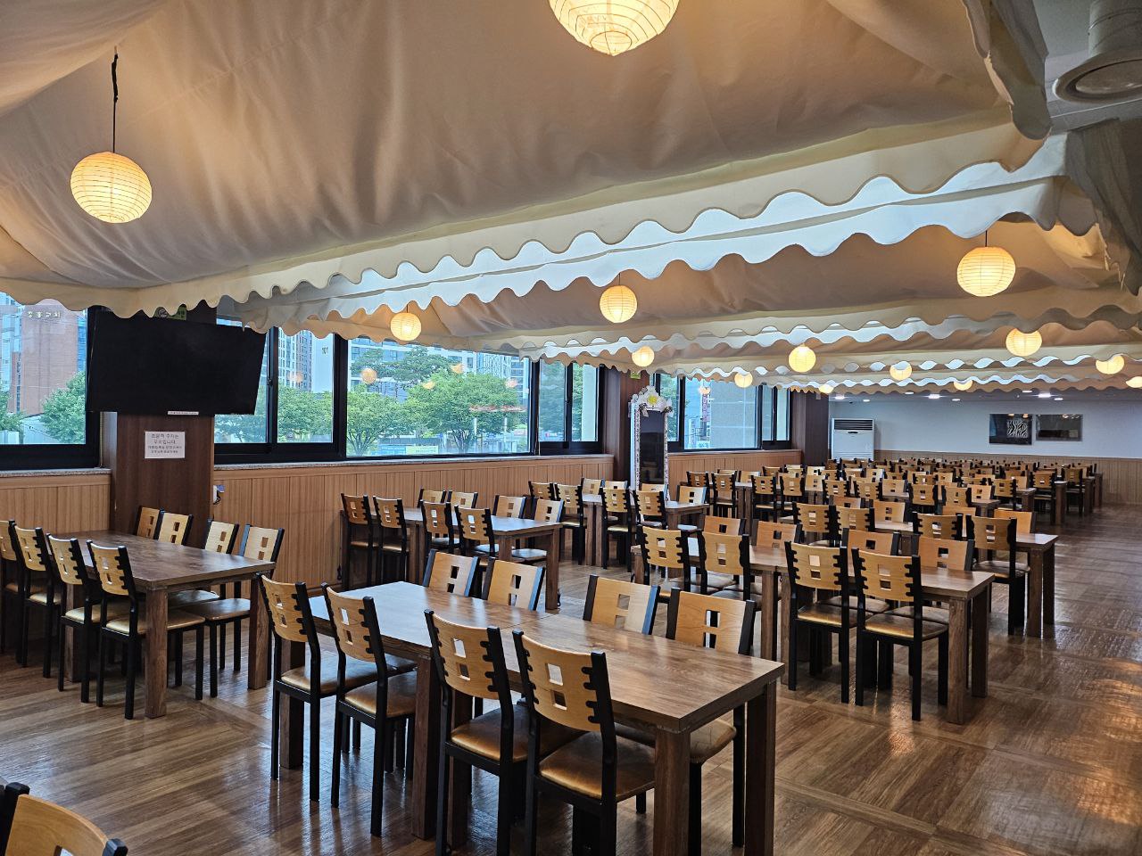 guhojeon-dining-food-table-group-2025-08-61