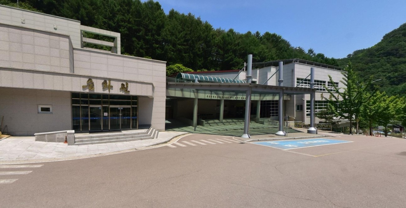 하늘내린도리안승화원 입구 전경.