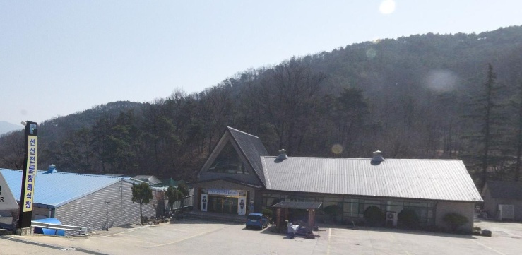 선산전문장례식장의 전경을 담은 사진입니다.