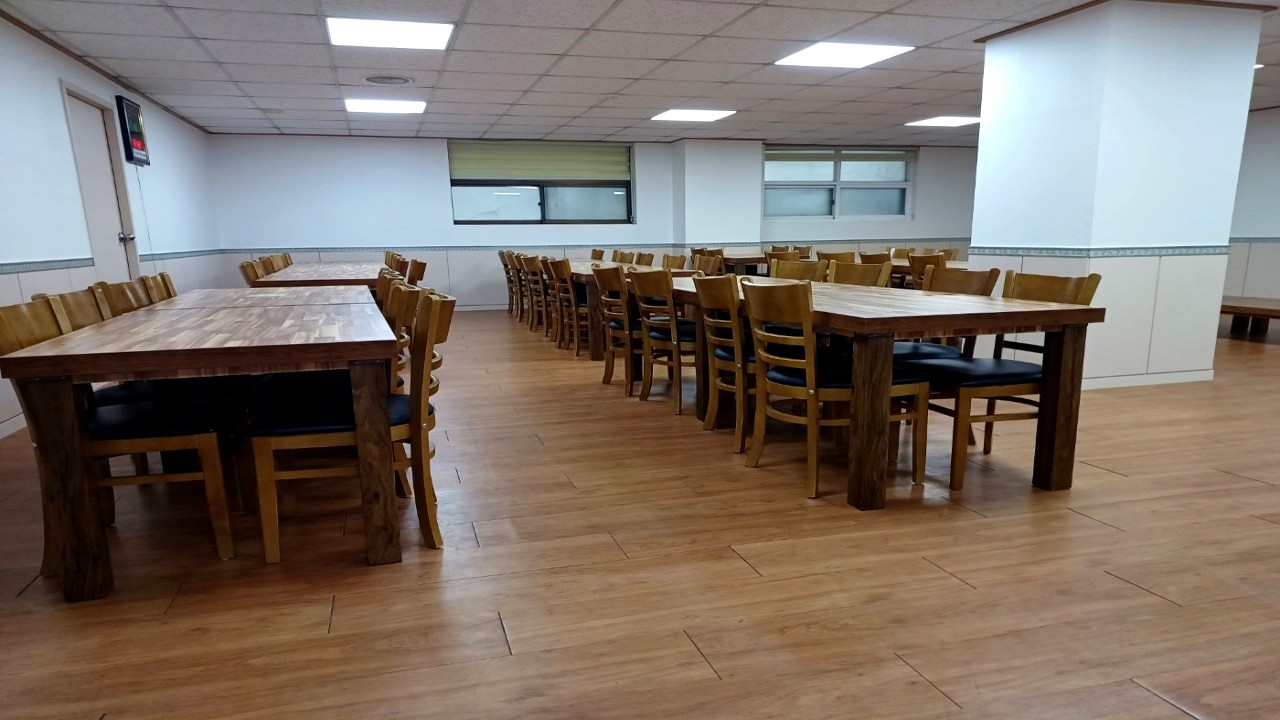 부천시민장례식장 식당 내부